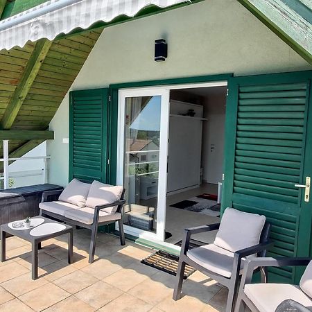 Fuegefa Apartman Balatonalmádi Εξωτερικό φωτογραφία